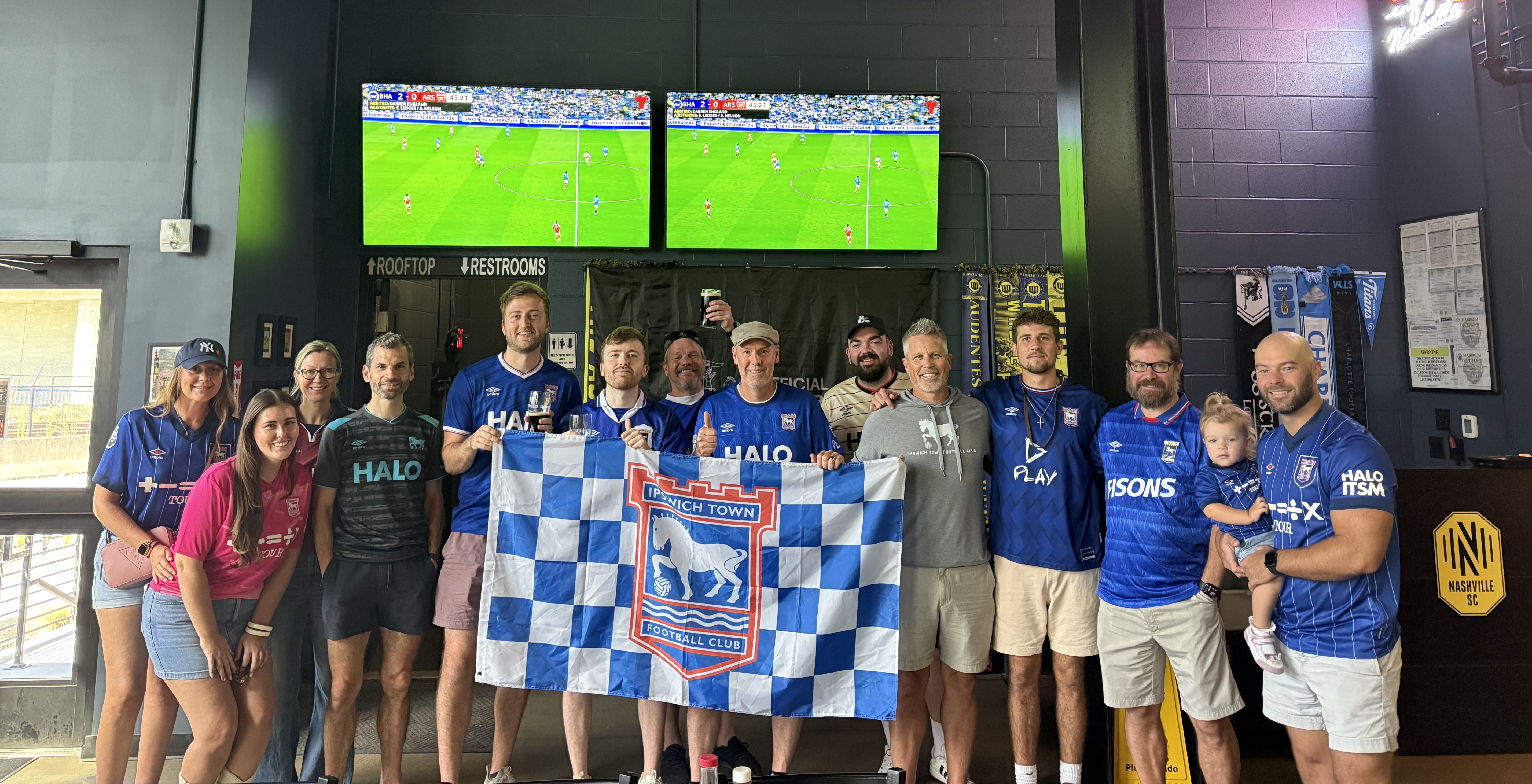 Nashville Blue Army supporters